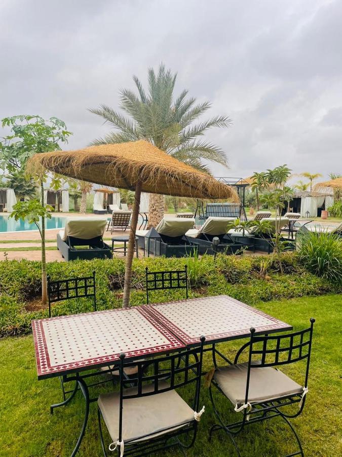 Les Jardins D Amizmiz 6 Piscines Bed and Breakfast Wawizelte Εξωτερικό φωτογραφία