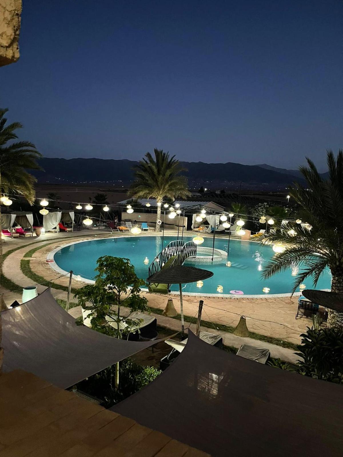 Les Jardins D Amizmiz 6 Piscines Bed and Breakfast Wawizelte Εξωτερικό φωτογραφία