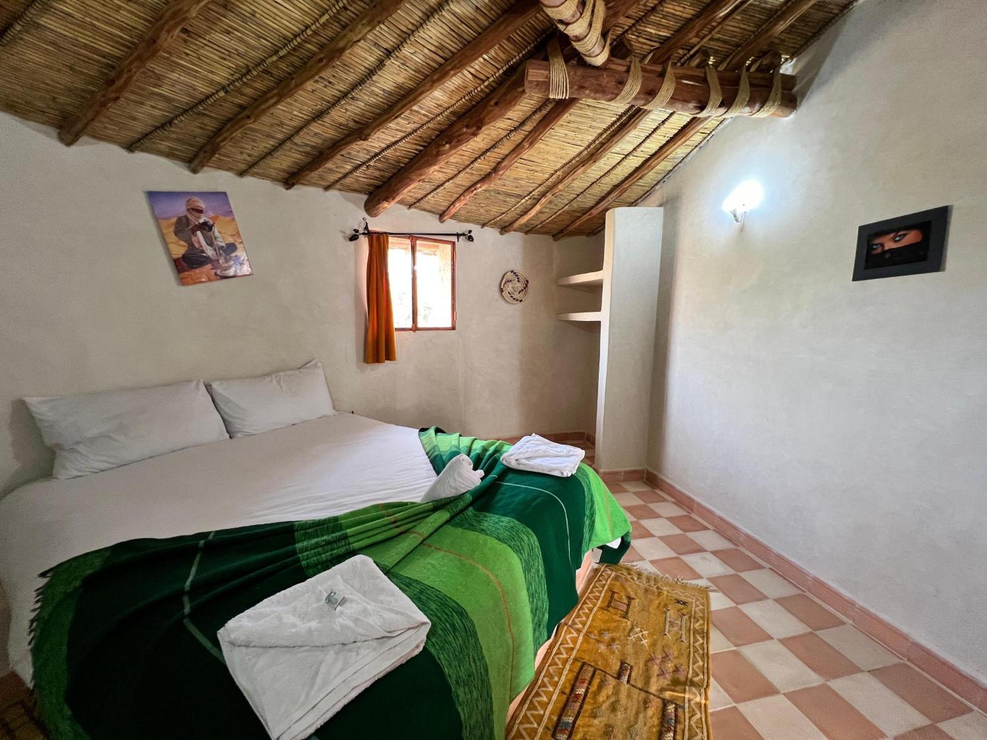 Les Jardins D Amizmiz 6 Piscines Bed and Breakfast Wawizelte Εξωτερικό φωτογραφία