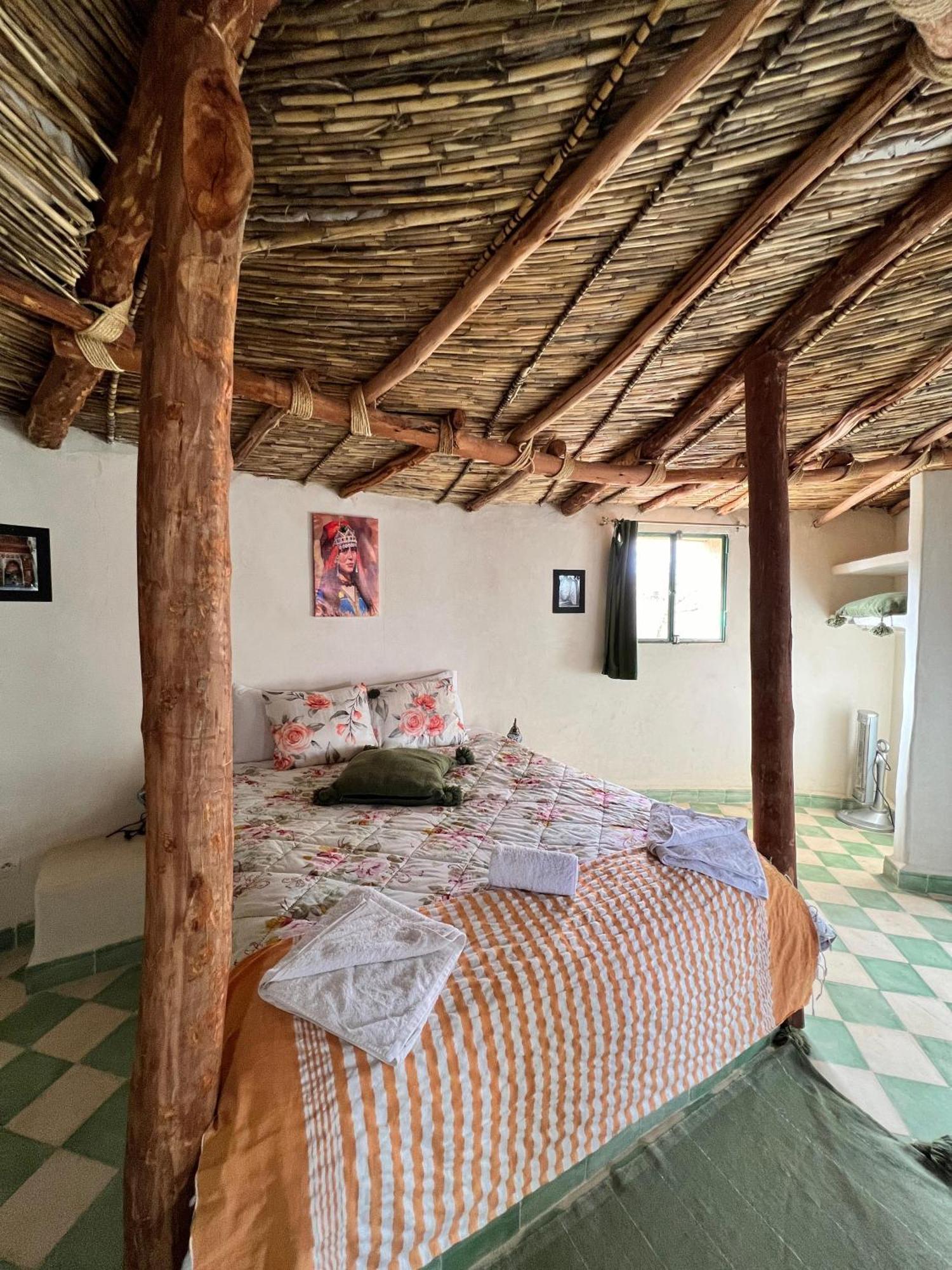 Les Jardins D Amizmiz 6 Piscines Bed and Breakfast Wawizelte Εξωτερικό φωτογραφία