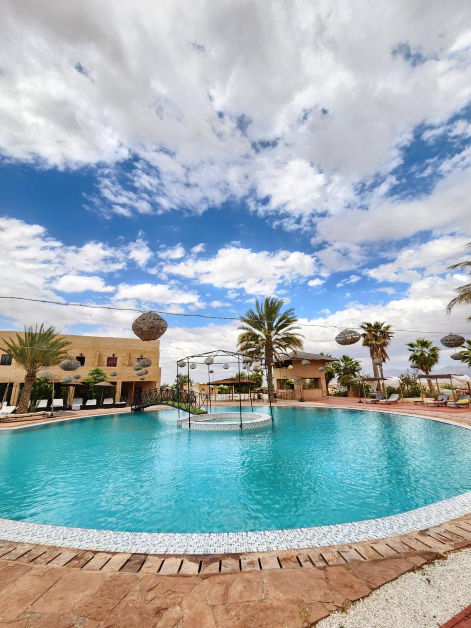 Les Jardins D Amizmiz 6 Piscines Bed and Breakfast Wawizelte Εξωτερικό φωτογραφία