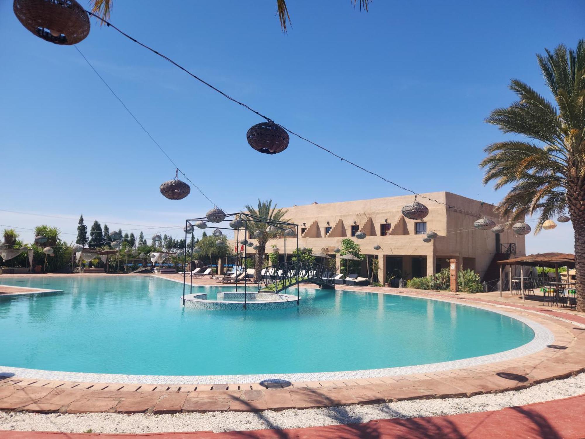 Les Jardins D Amizmiz 6 Piscines Bed and Breakfast Wawizelte Εξωτερικό φωτογραφία